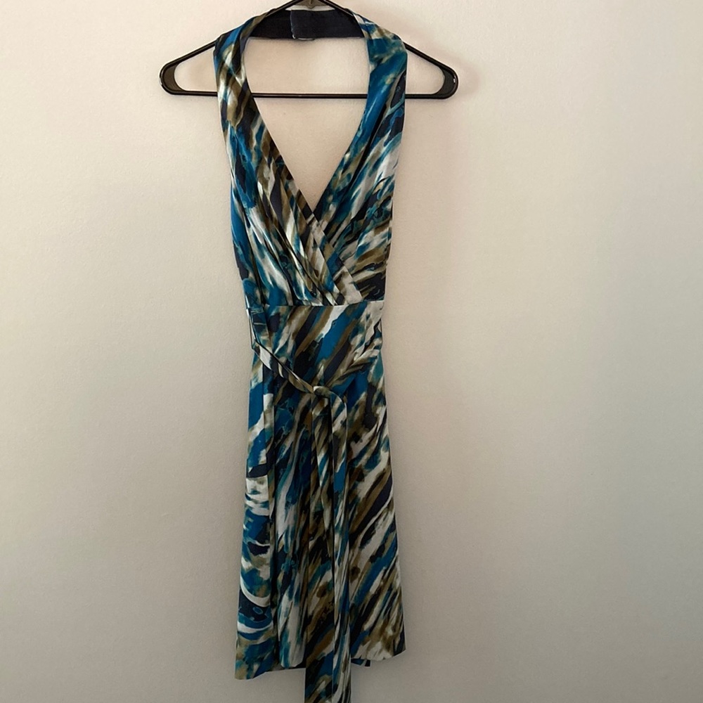 Ann Taylor dress, size 0, blues, gold, navy. Backless